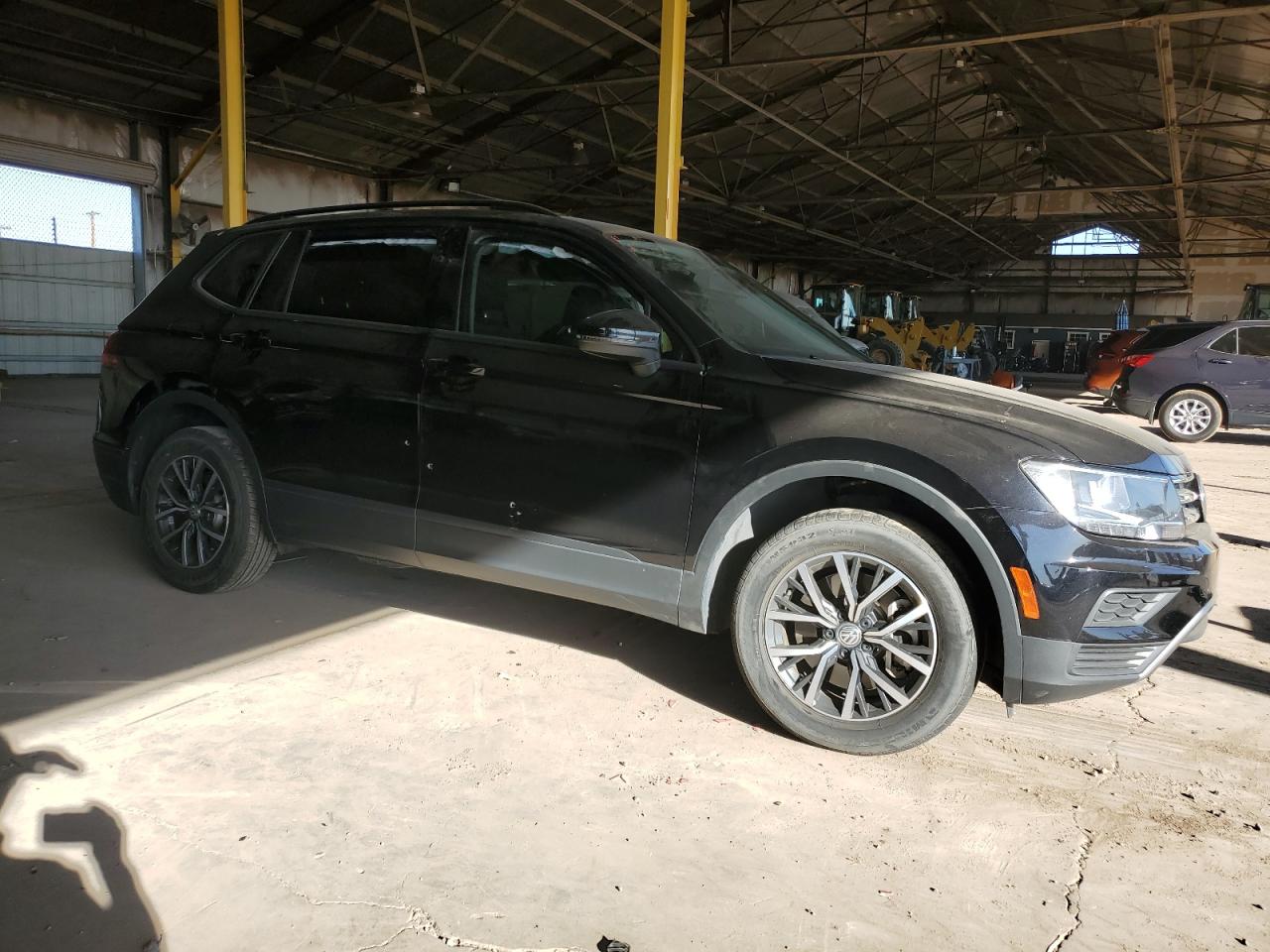 2021 Volkswagen Tiguan - Image 4