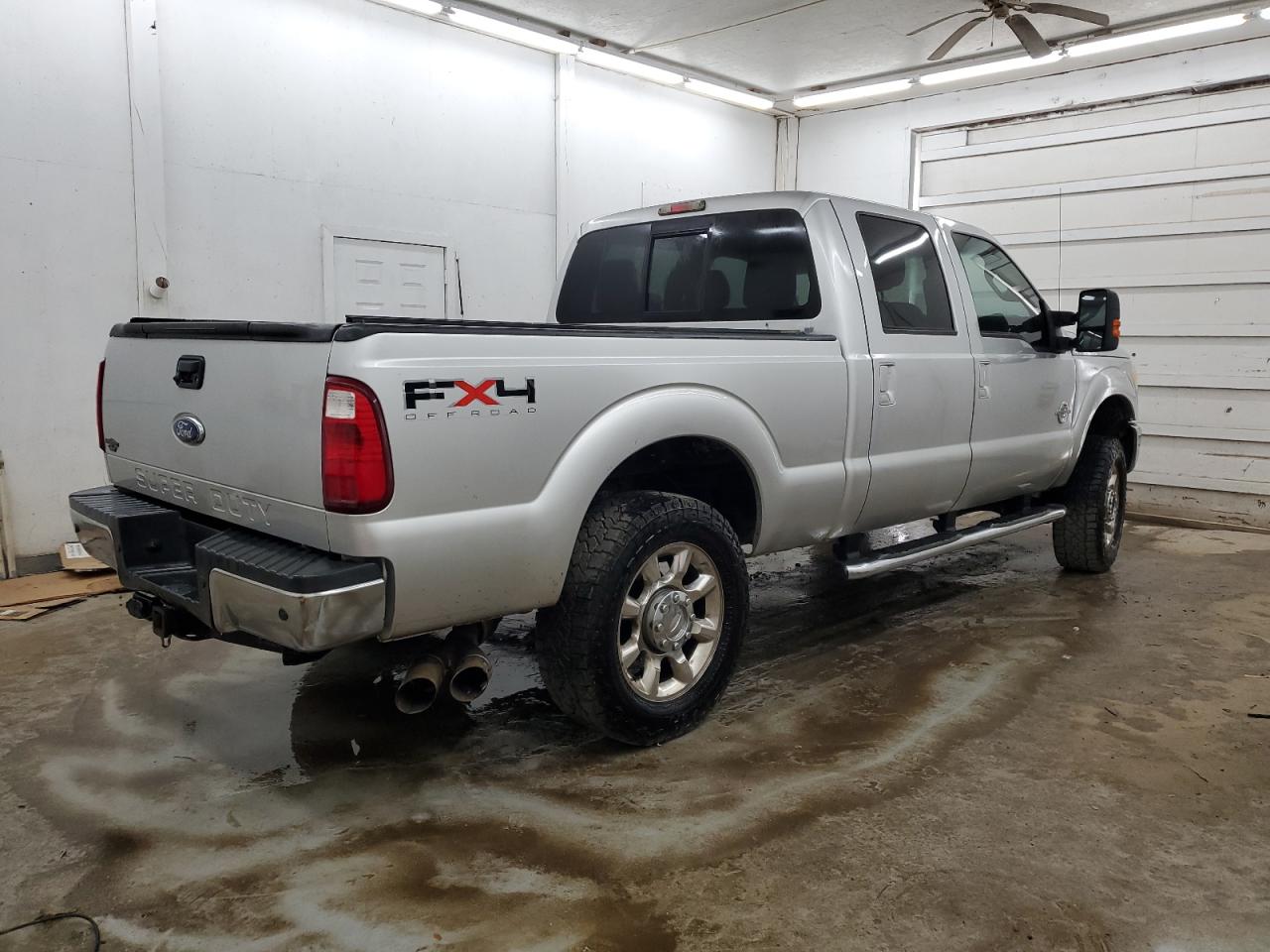 2011 Ford F250 - Image 3