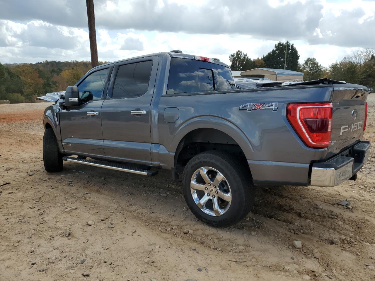 2022 Ford F-150 - Image 2