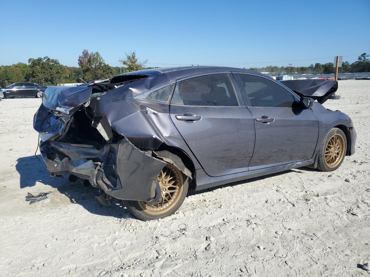 19XFC2E81KE050024 HONDA CIVIC 2019