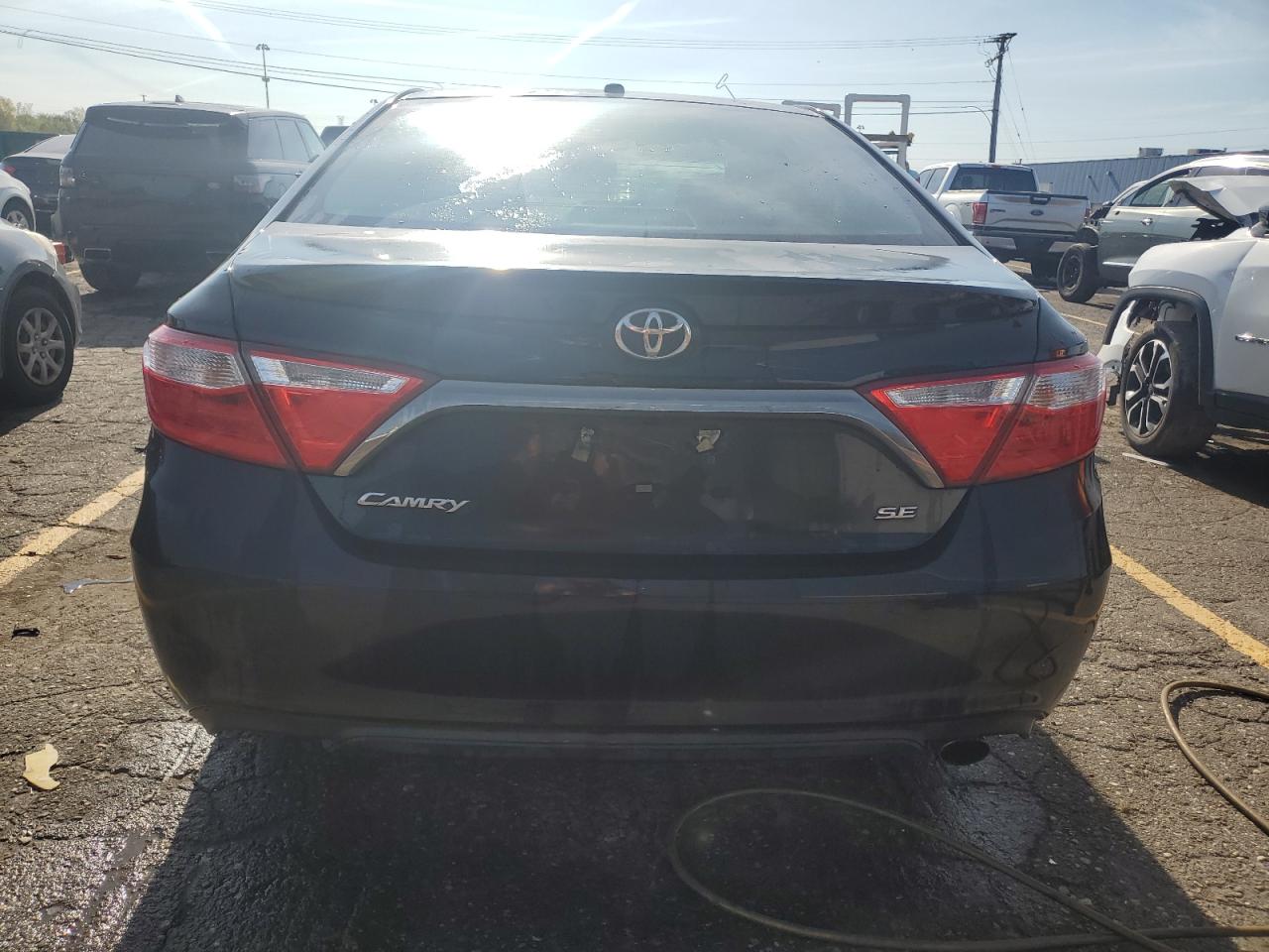 2015 Toyota Camry - Image 6