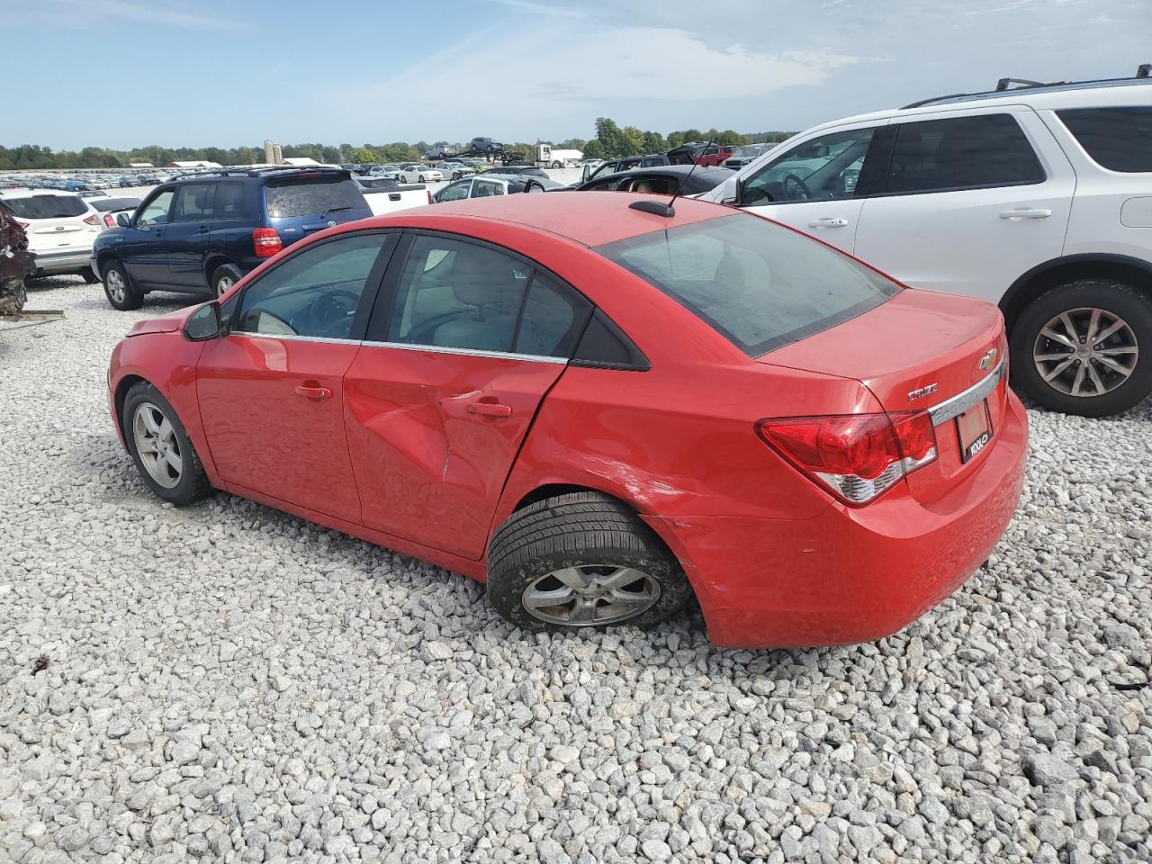 2016 Chevrolet Cruze - Image 2