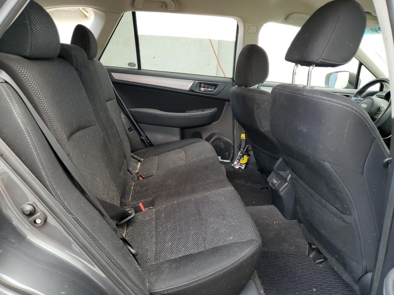 2018 Subaru Outback - Image 11