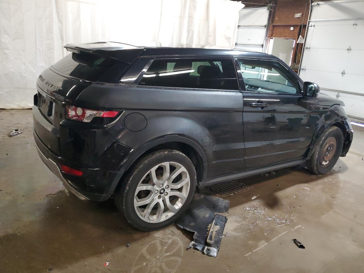 2013 Land Rover Range Rover - Image 3