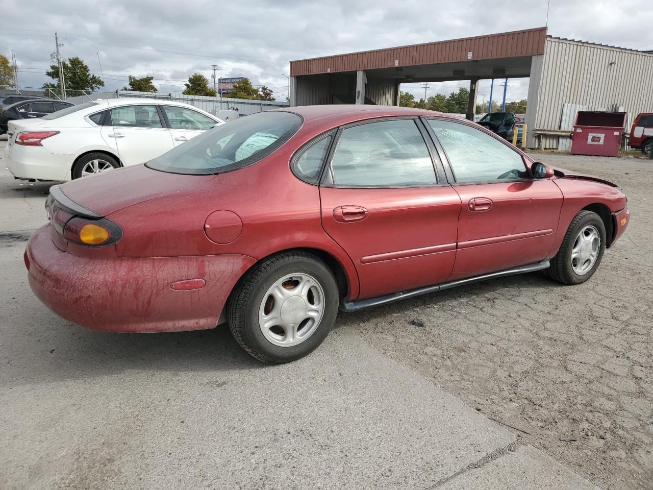 1996 Ford Taurus Gl VIN: 1FALP52U9TG282291 Lot: 75936834