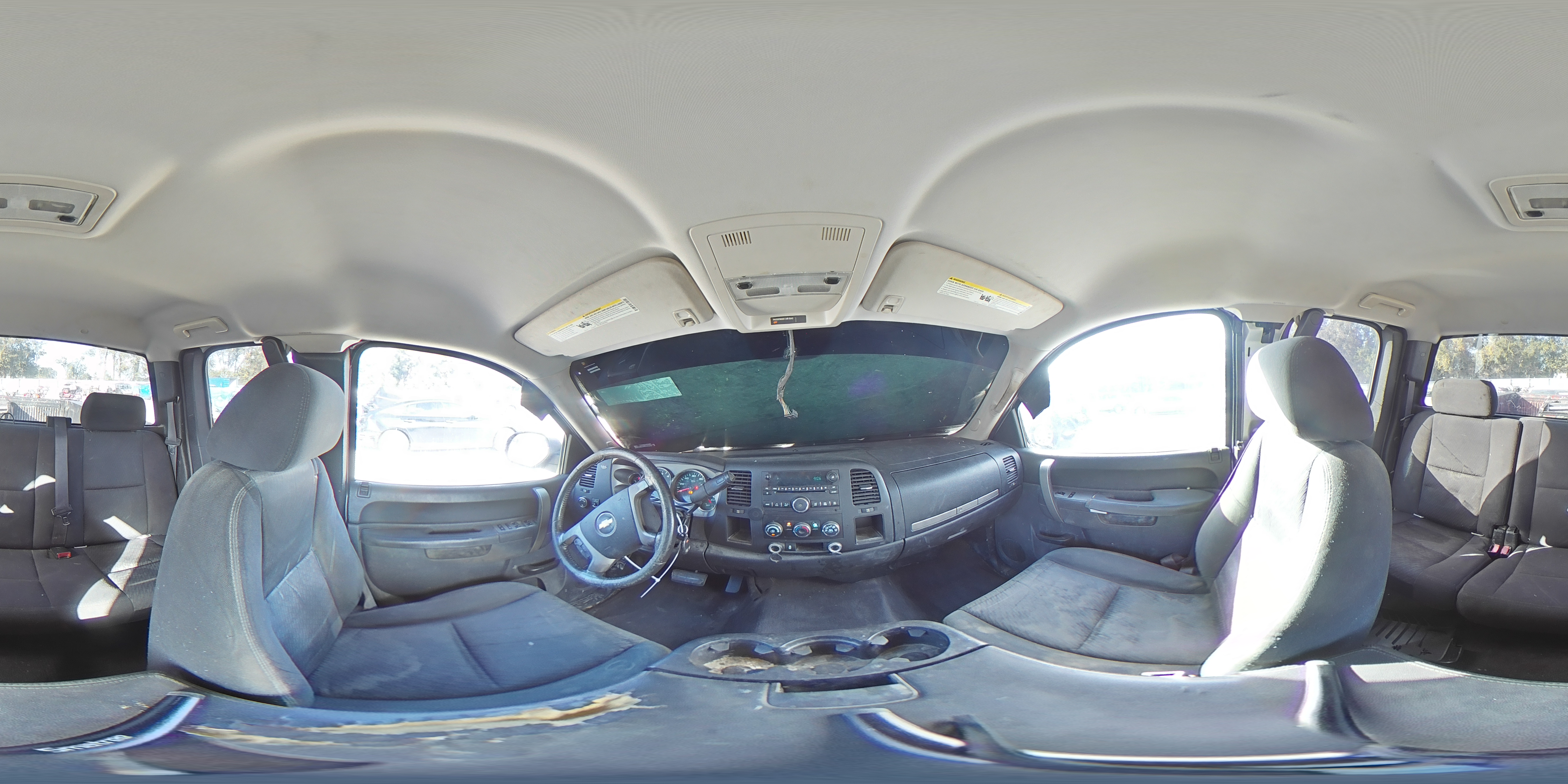 2013 Chevrolet Silverado - Image 13