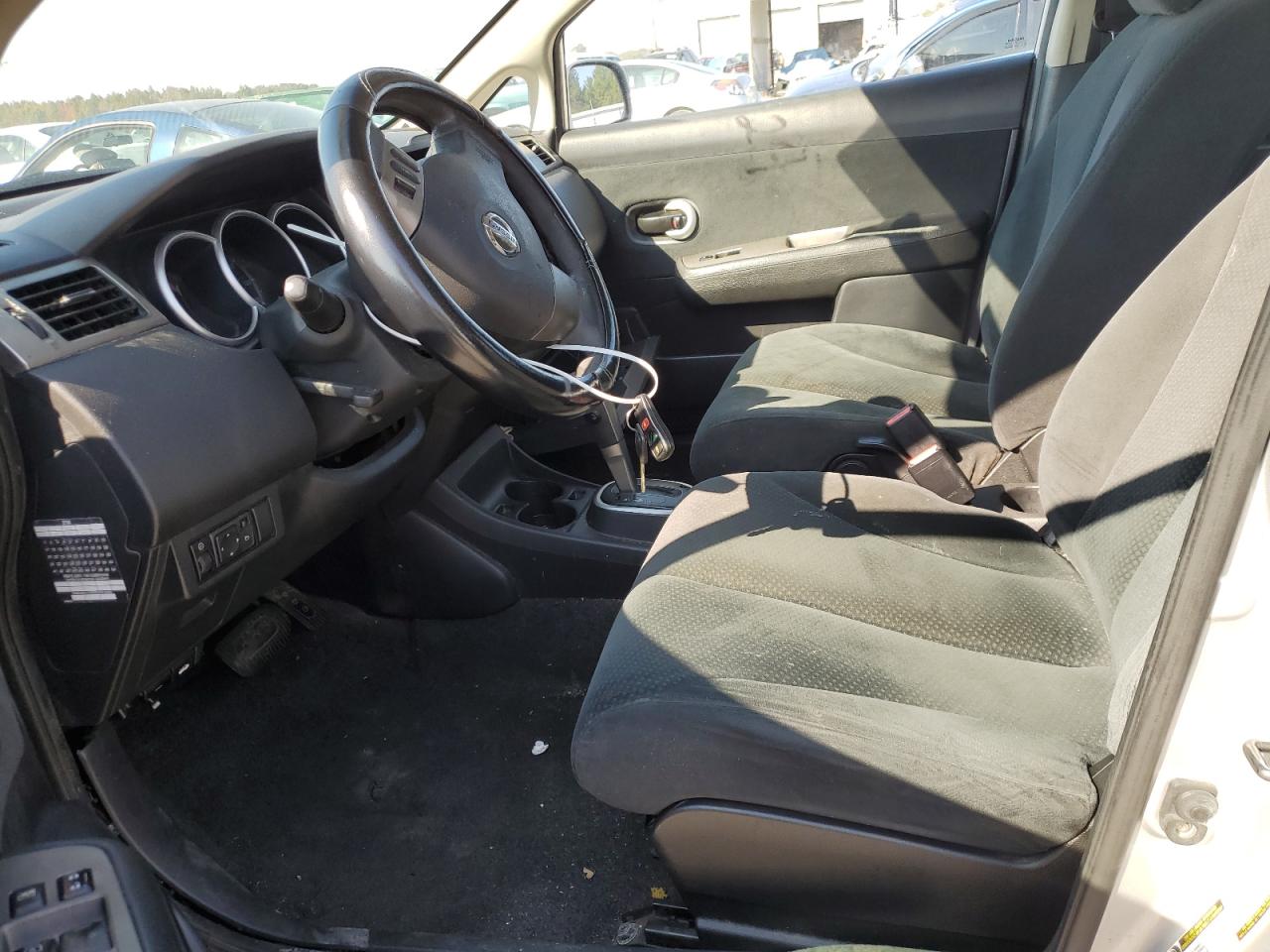 2011 Nissan Versa - Image 7