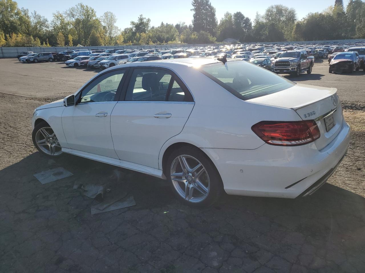 2014 Mercedes-Benz E-klasse - Image 2