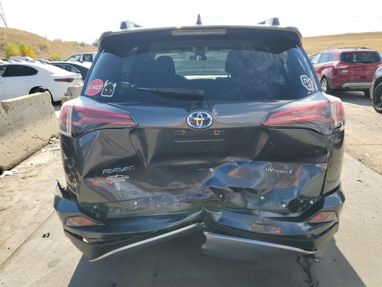 2018 Toyota Rav4 Hv Le VIN: JTMRJREV2JD243624 Lot: 76476714