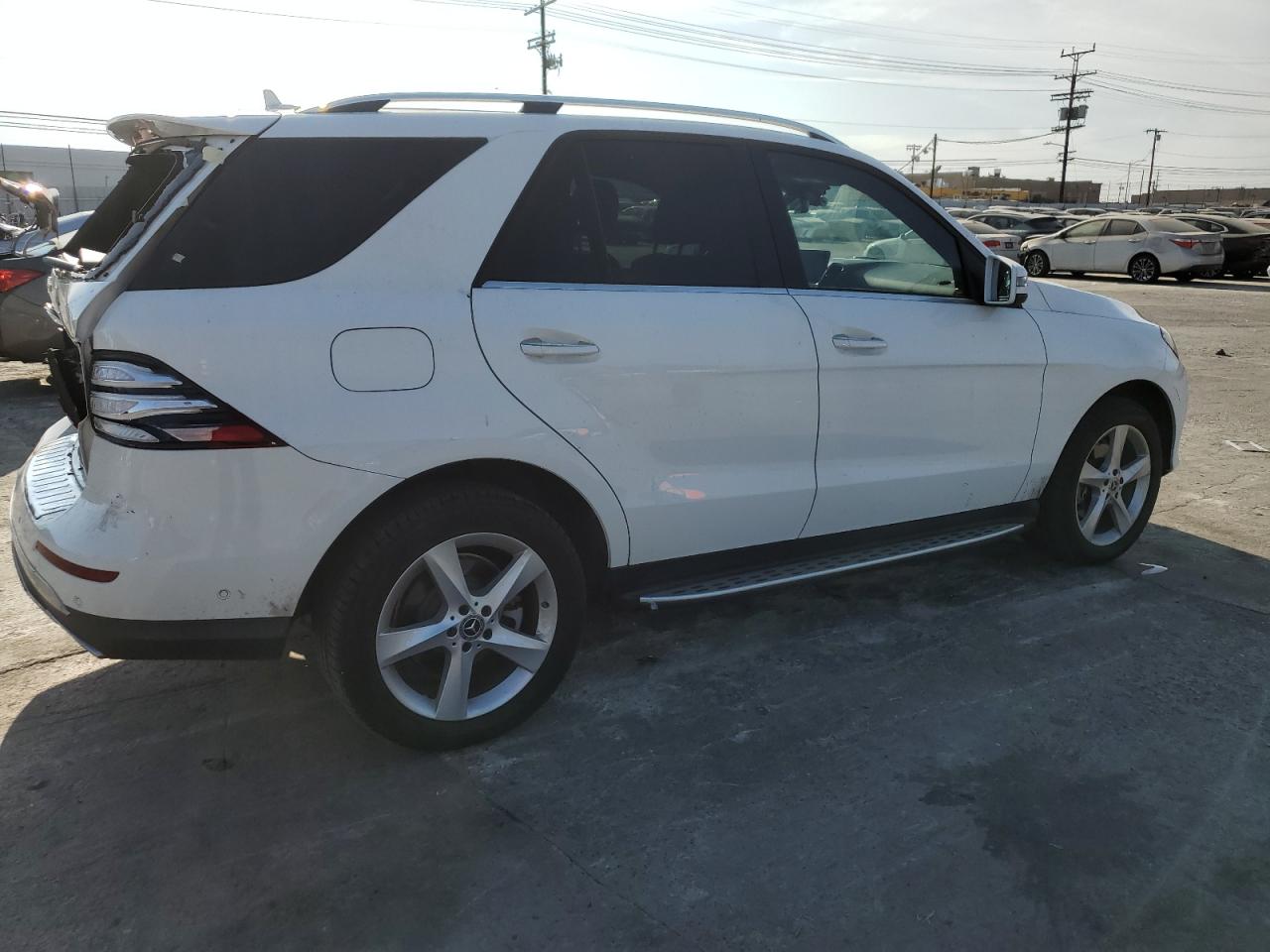 2018 Mercedes-Benz GLE - Image 3