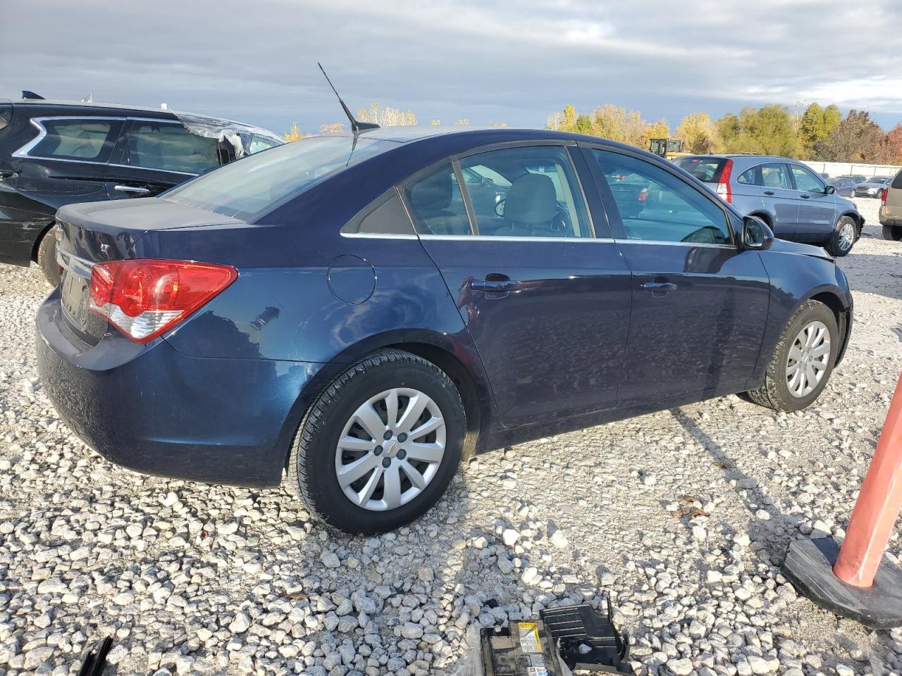 2011 Chevrolet Cruze - Image 3