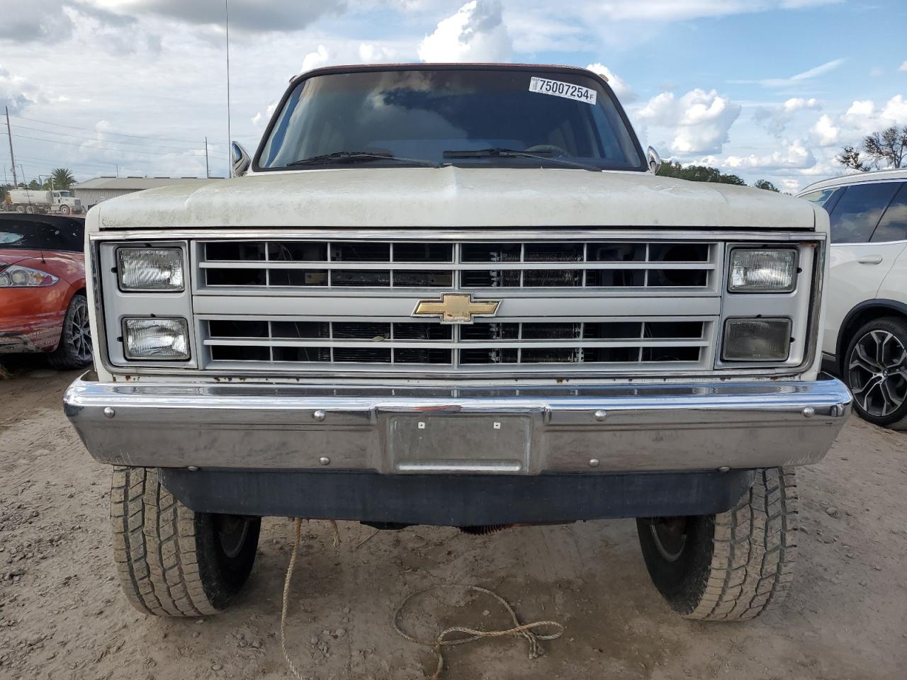 1988 Chevrolet Blazer V10 VIN: 1GNEV18K1JF112265 Lot: 75007254