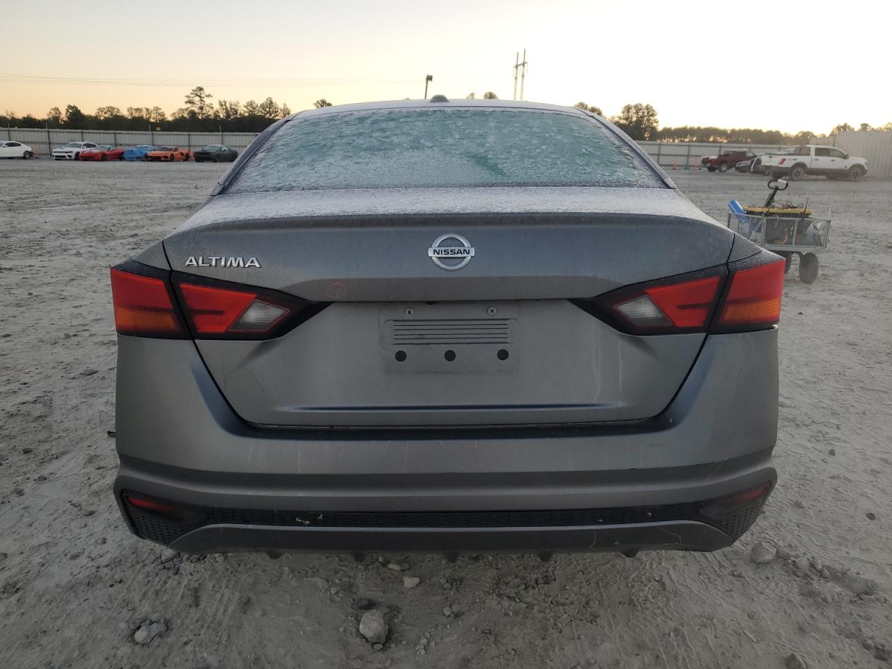 2020 Nissan Altima - Image 6