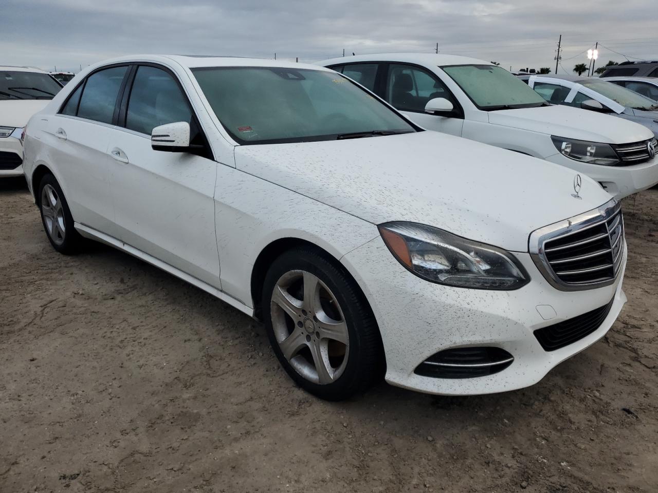 VIN WDDHF5KB7GB189229 2016 MERCEDES-BENZ E-CLASS no.4