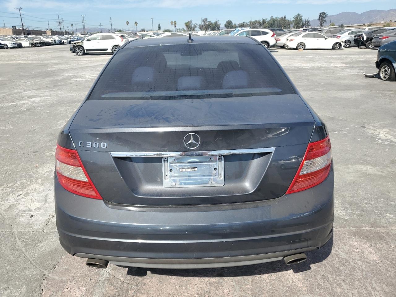 WDDGF5EB6AR113068 2010 Mercedes-Benz C 300