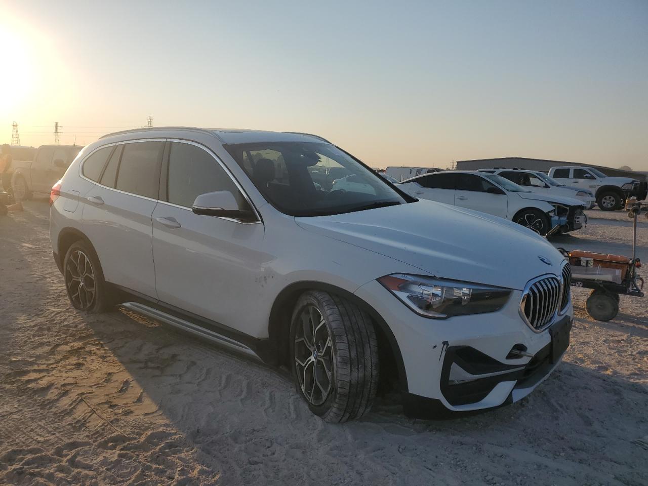 2020 BMW X1 - Image 4
