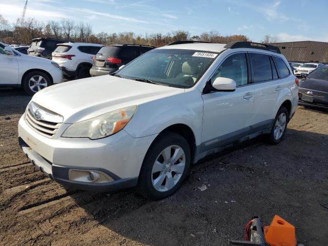  SUBARU OUTBACK 2012 Белы