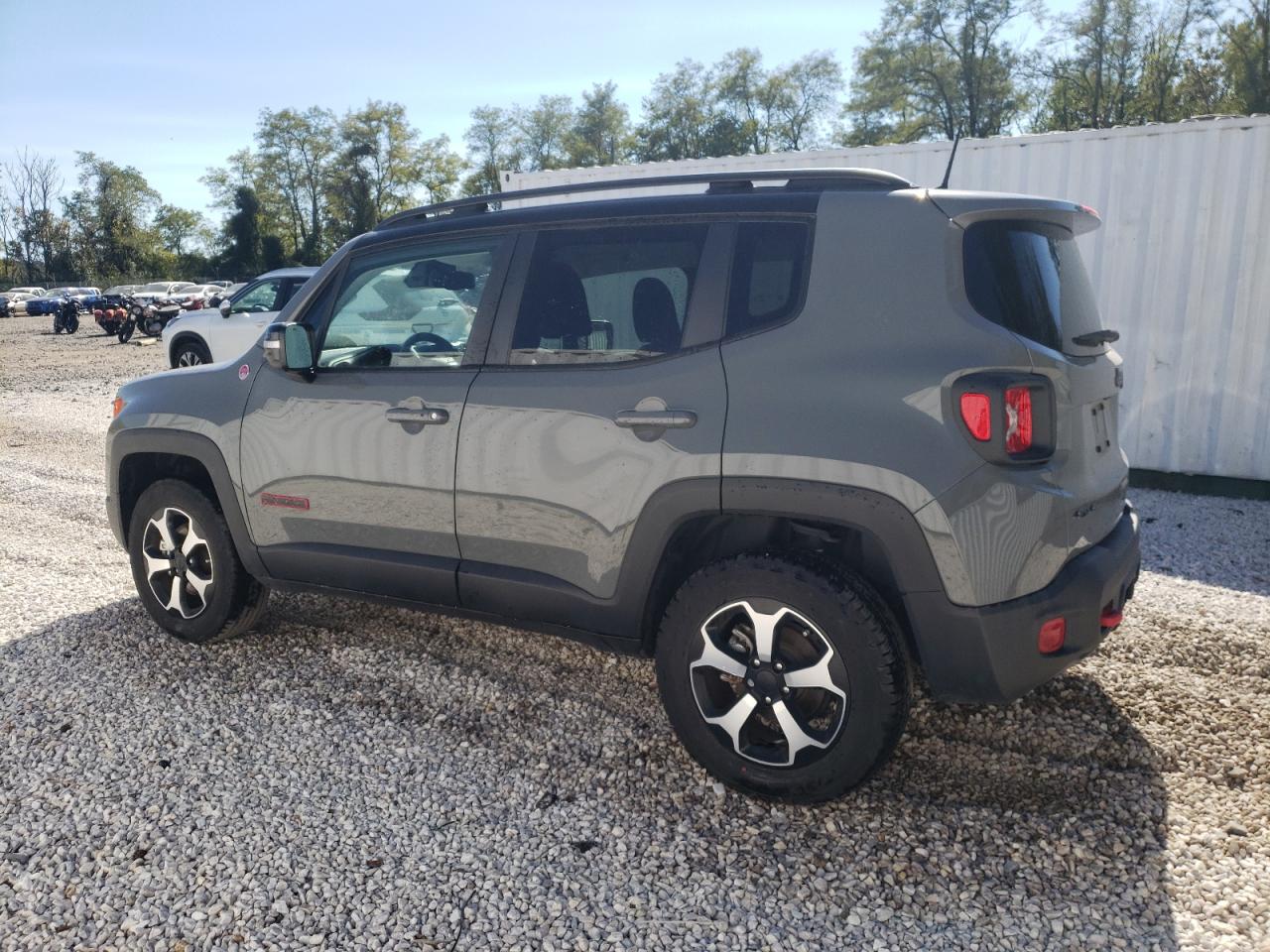 ZACNJDC18NPP00653 2022 JEEP RENEGADE - Image 2