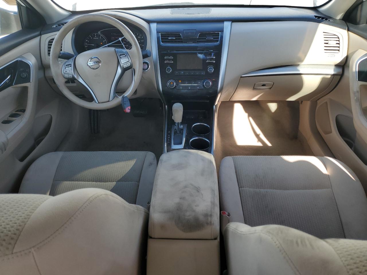 2014 Nissan Altima - Image 8