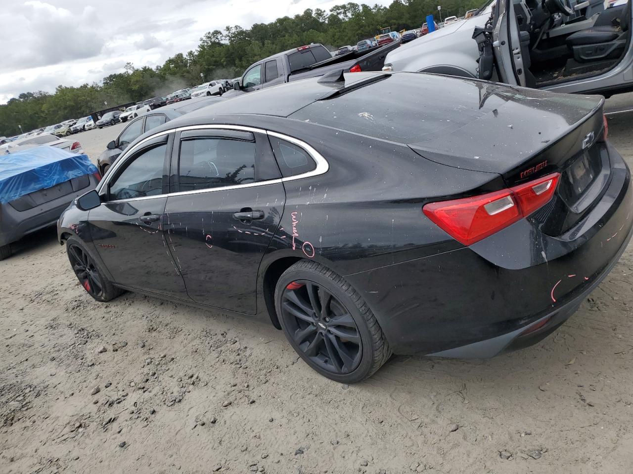 1G1ZD5ST7JF154664 2018 CHEVROLET MALIBU - Image 2