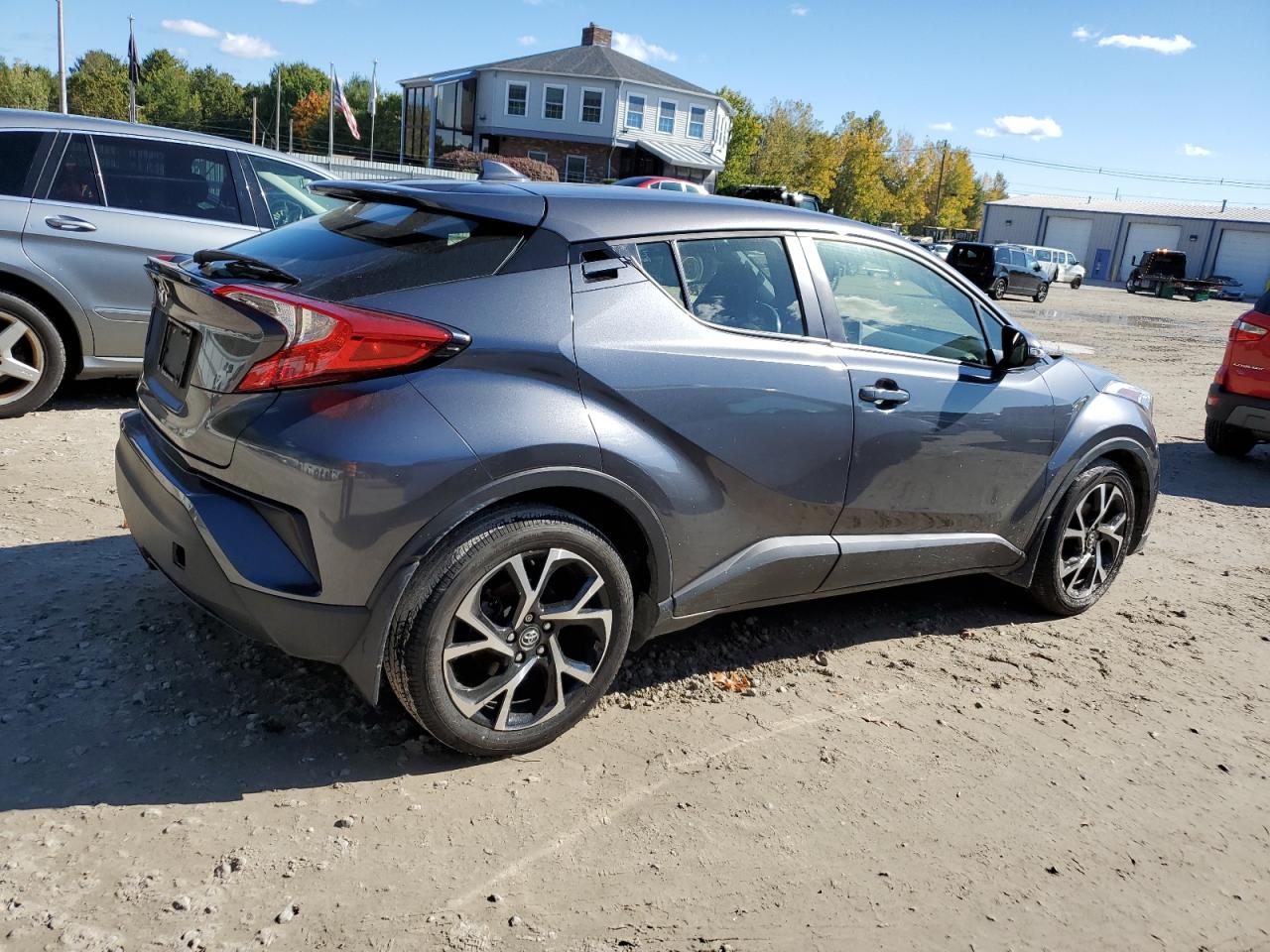 VIN JTNKHMBX7J1006078 2018 TOYOTA C-HR no.3