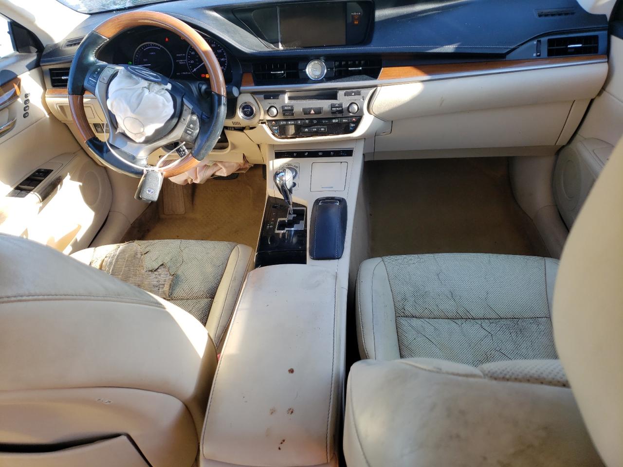 2014 Lexus ES - Image 8