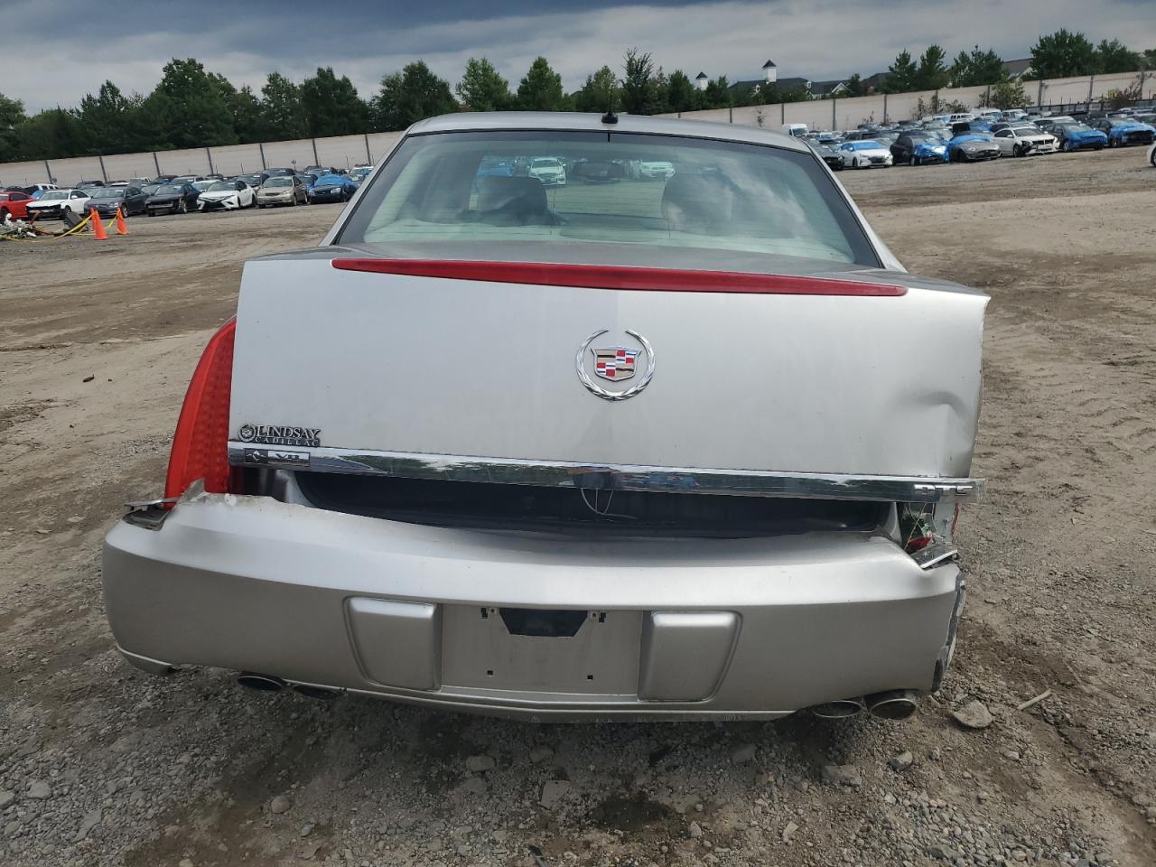 2007 Cadillac Dts VIN: 1G6KD57Y57U108514 Lot: 74733184