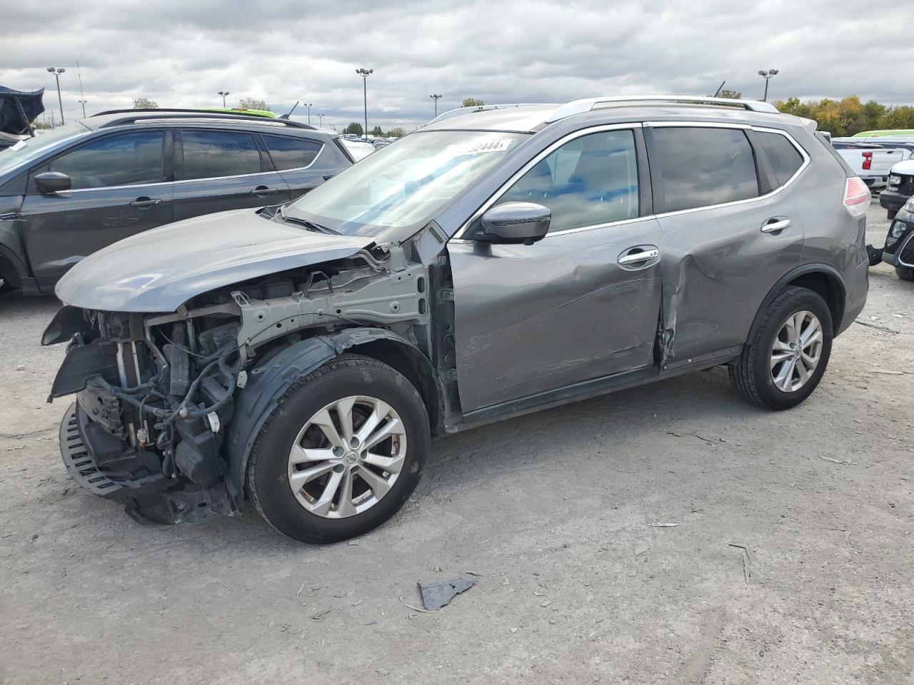 2016 Nissan Rogue - Image 1