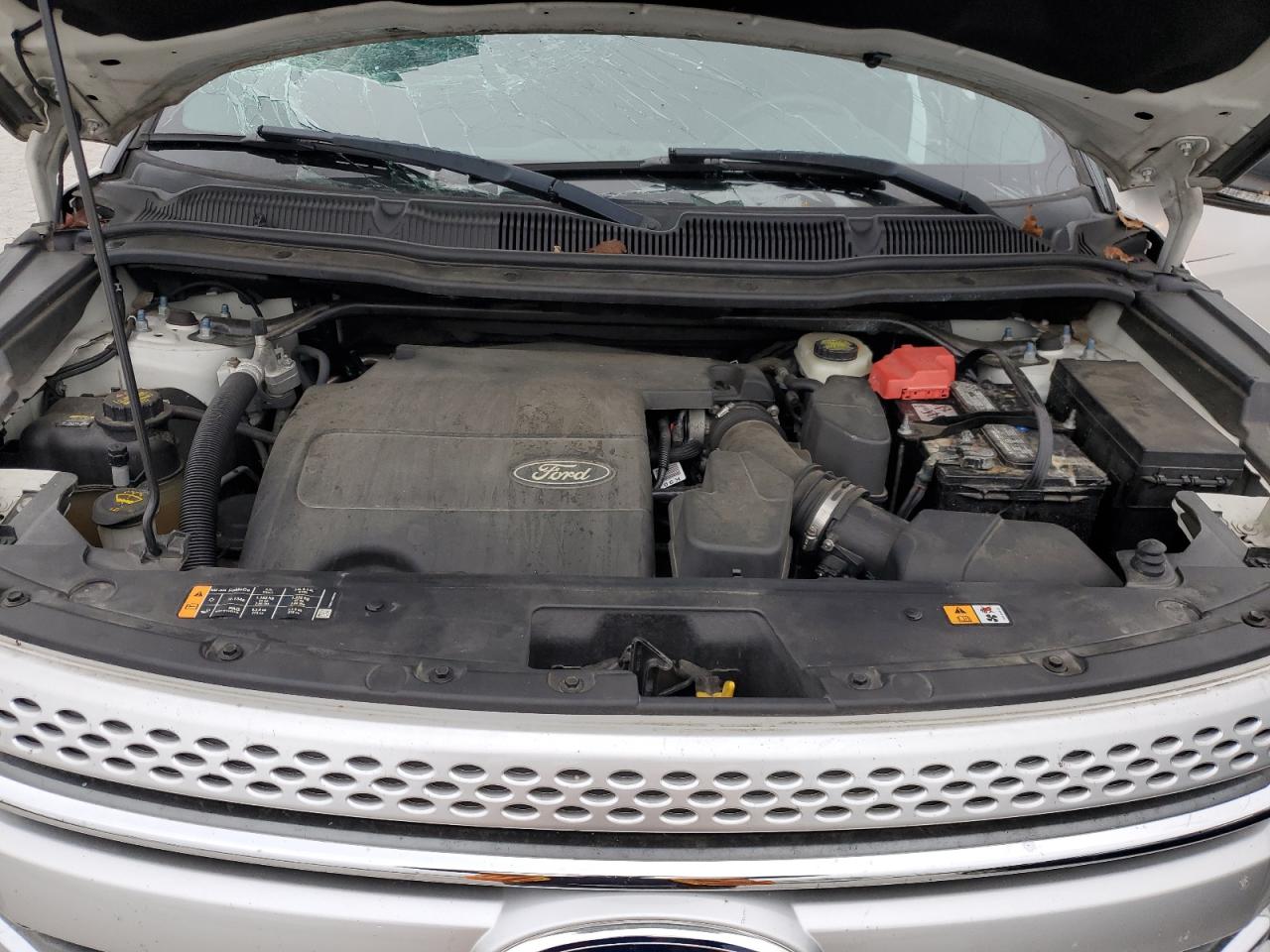 2014 Ford Explorer - Image 12