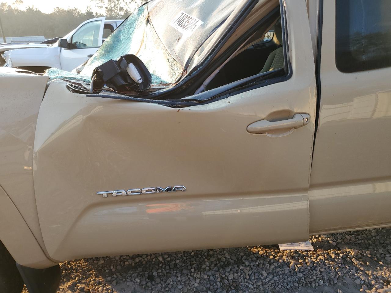 5TFRZ5CN0HX028272 2017 Toyota Tacoma Access Cab