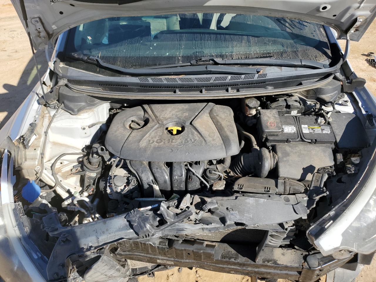 2016 Kia Forte - Image 12