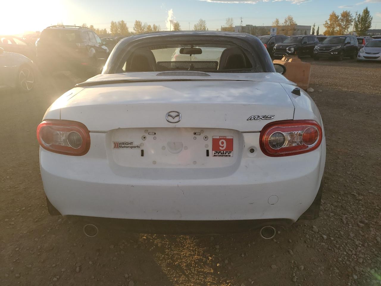 JM1NC2MF9D0230973 2017 Mazda Mx-5 Miata Club