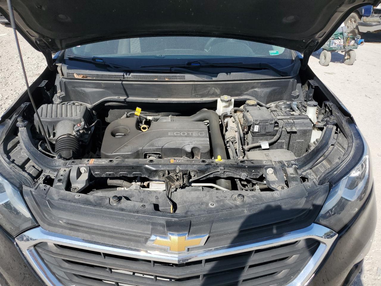 2GNAXJEV2J6325582 2018 Chevrolet Equinox Lt