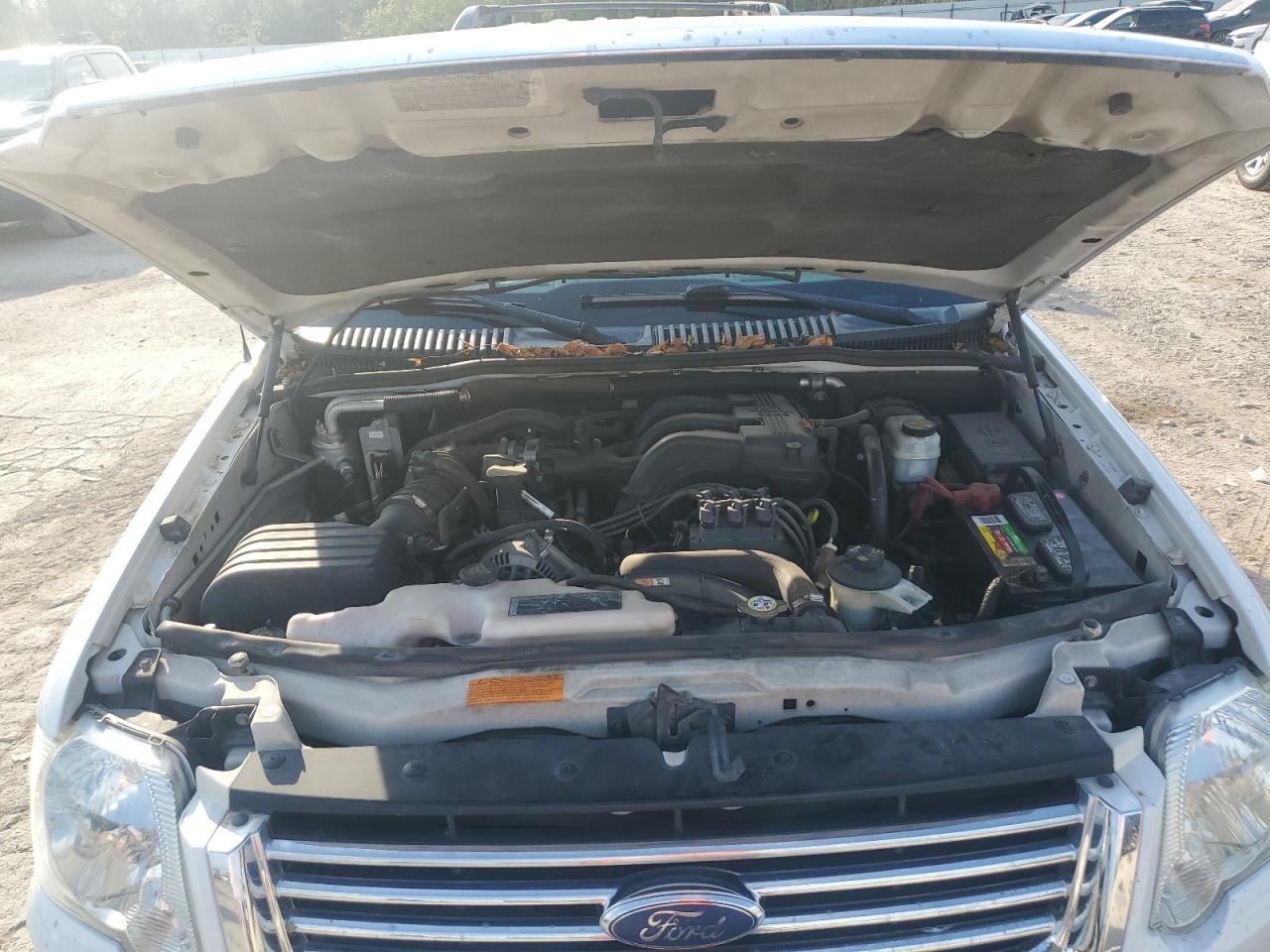 1FMEU73E57UB70444 2007 Ford Explorer Xlt