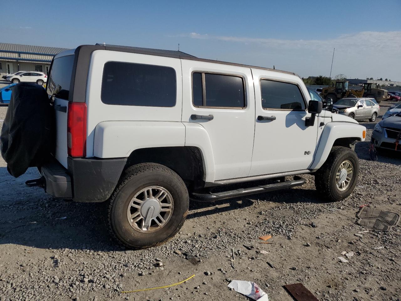 2006 Hummer H3 - Image 3