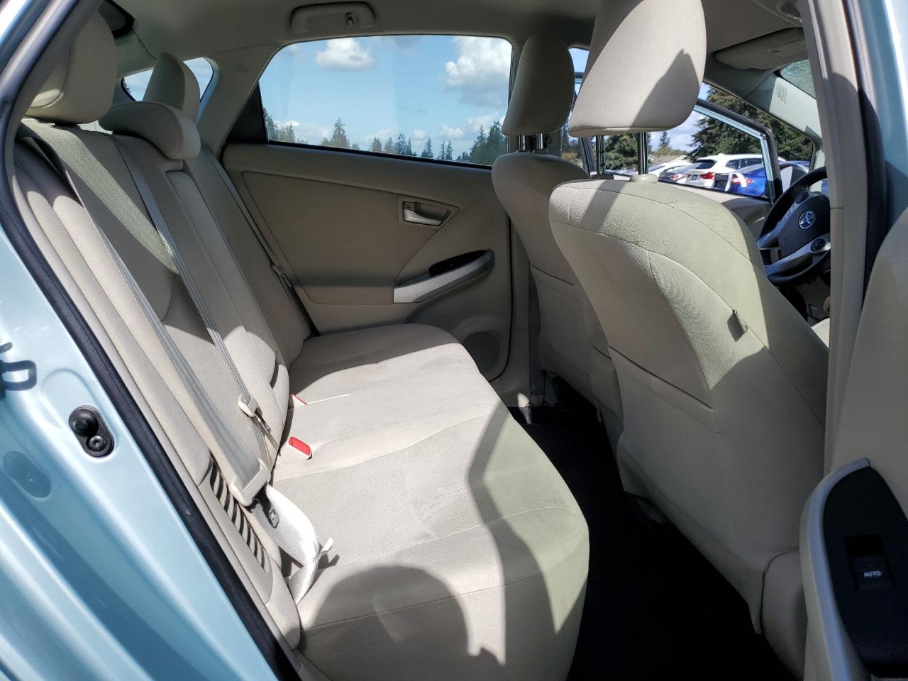 JTDKN3DU1F1863868 2015 Toyota Prius