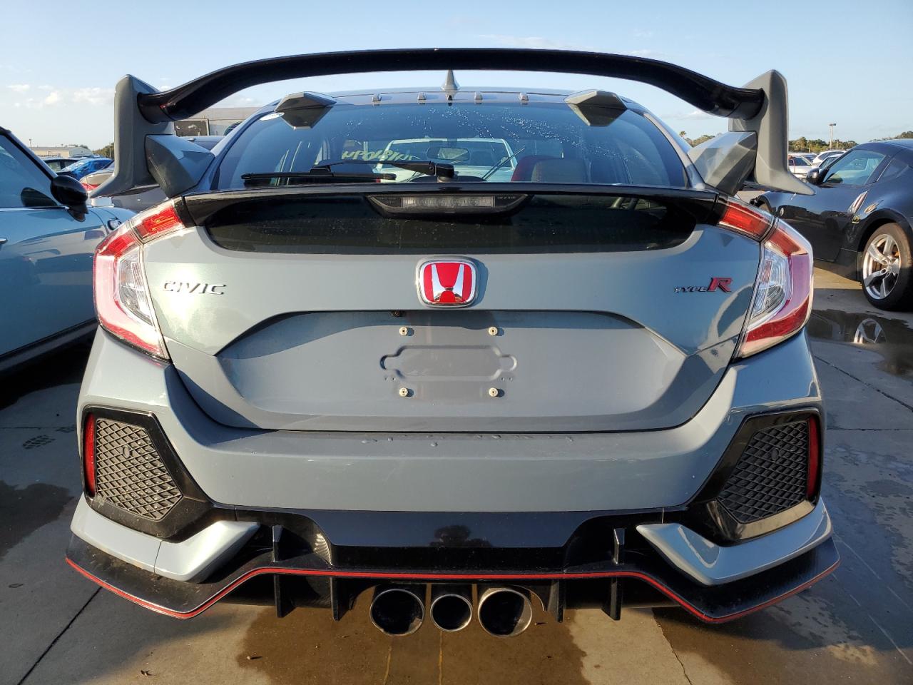 2019 Honda Civic Type-R Touring VIN: SHHFK8G79KU206393 Lot: 74181074