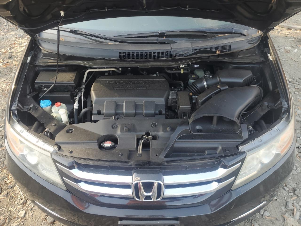 2014 Honda Odyssey - Image 12