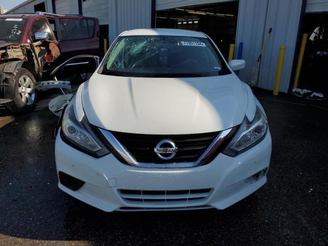  NISSAN ALTIMA 2018 Білий