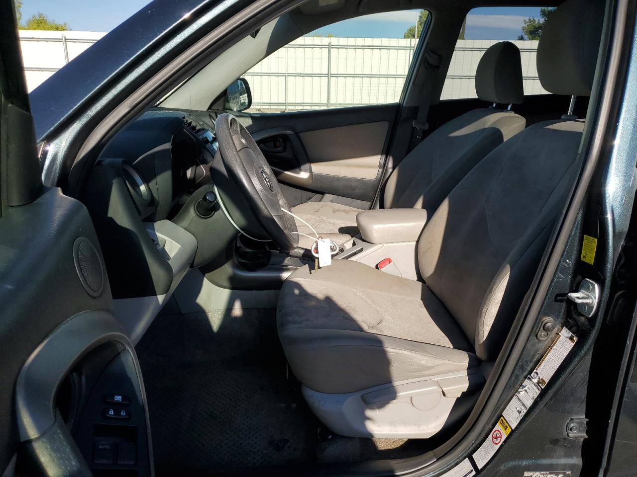 2010 Toyota RAV 4 - Image 7