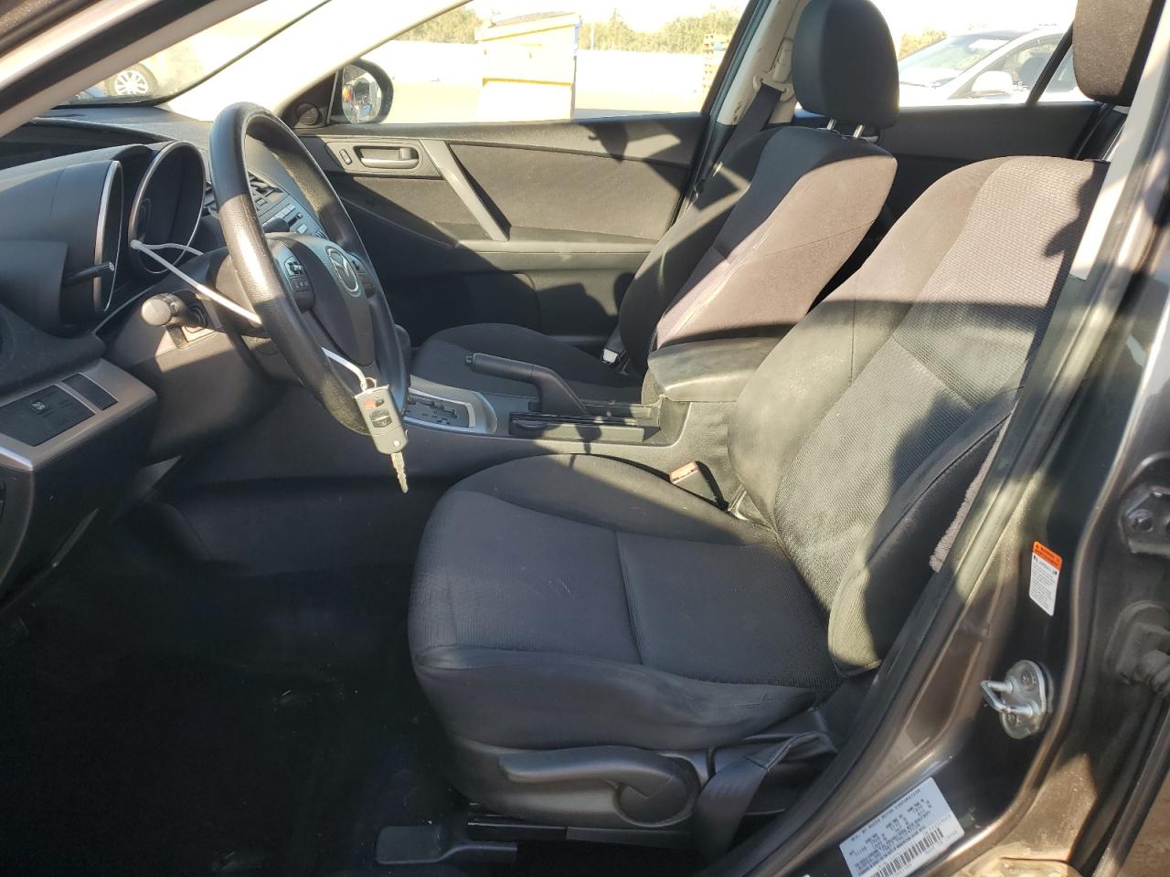 2010 Mazda 3 - Image 7