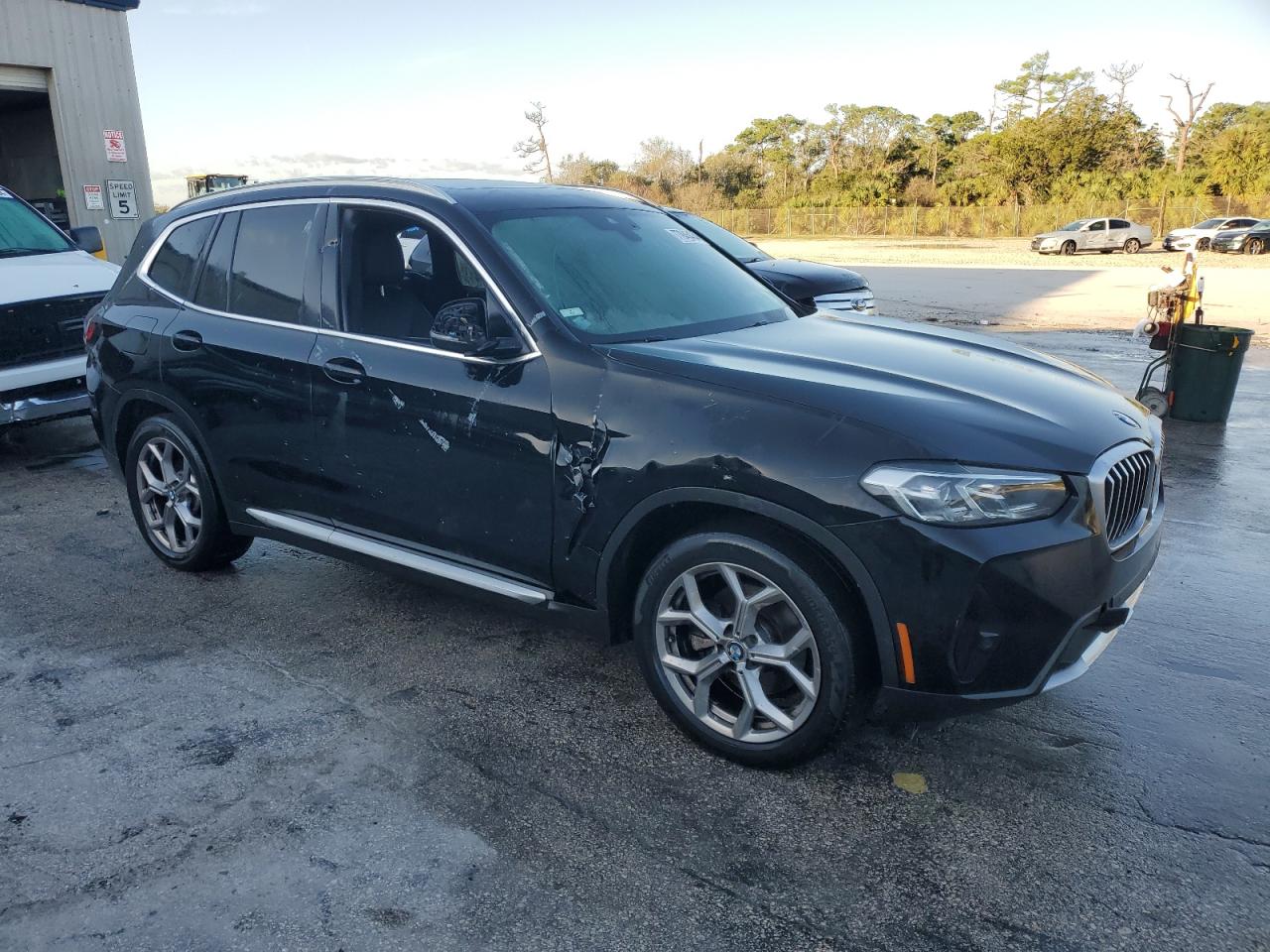 2023 BMW X3 - Image 4