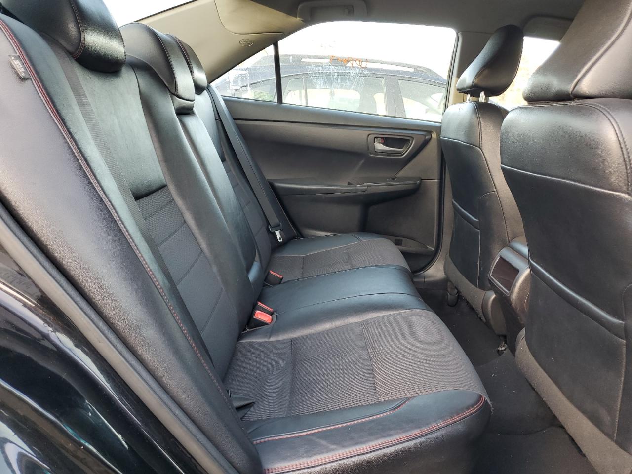 2017 Toyota Camry - Image 10