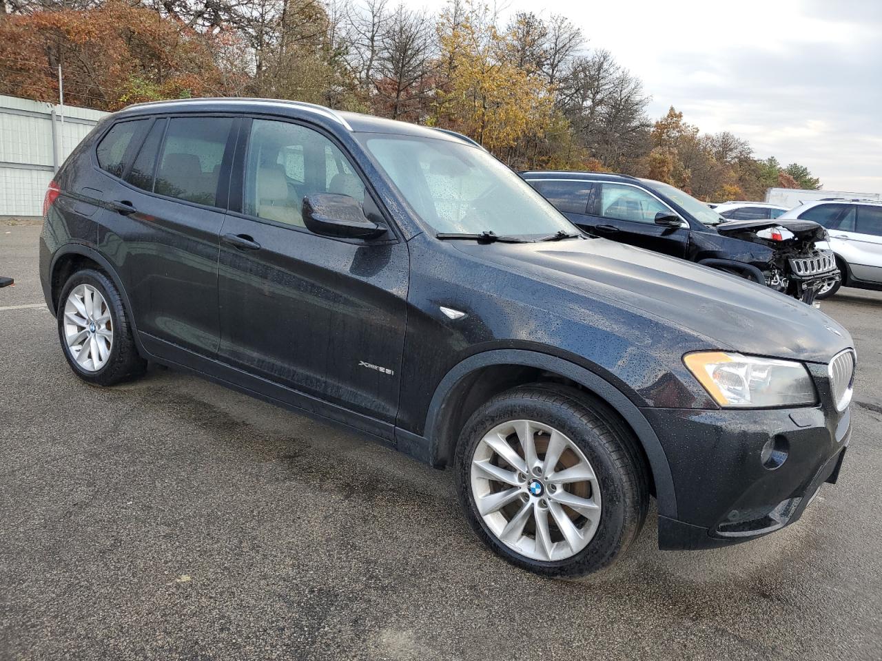 VIN 5UXWX9C57E0D43270 2014 BMW X3 no.4