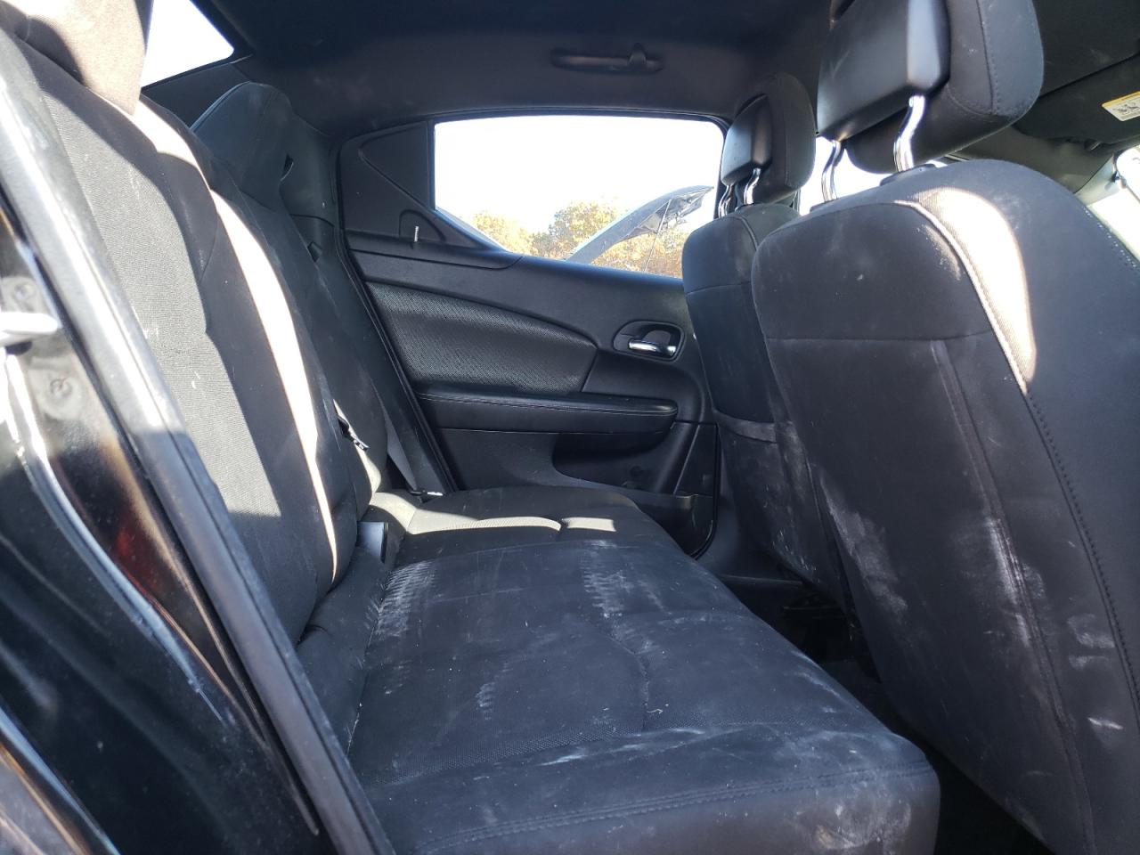 2012 Dodge Avenger - Image 10