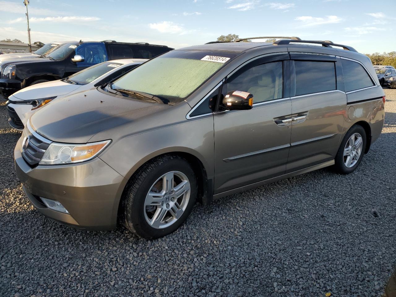 2011 Honda Odyssey - Image 1