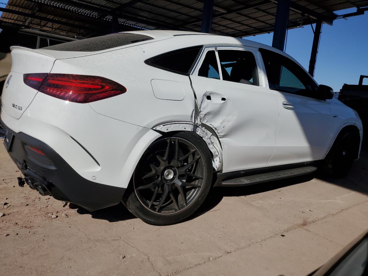 2024 Mercedes-Benz GLE - Image 3
