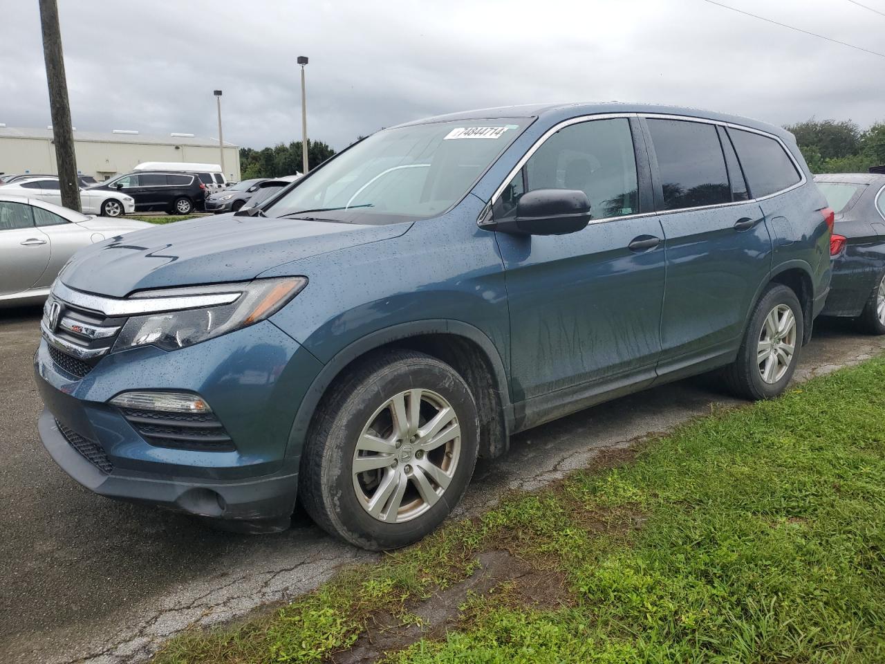 5FNYF5H17HB044005 2017 HONDA PILOT - Image 1