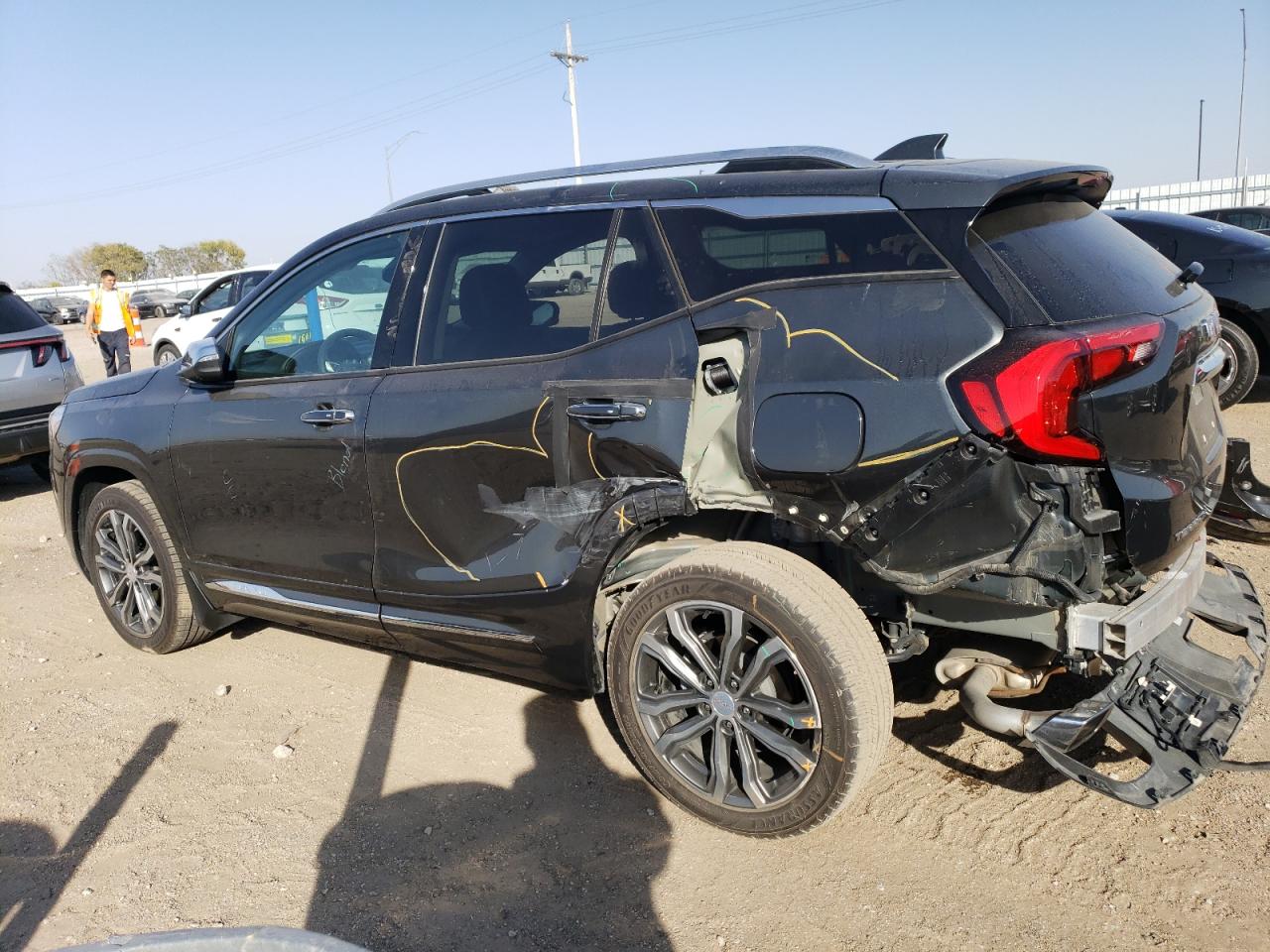 2020 GMC Terrain - Image 2