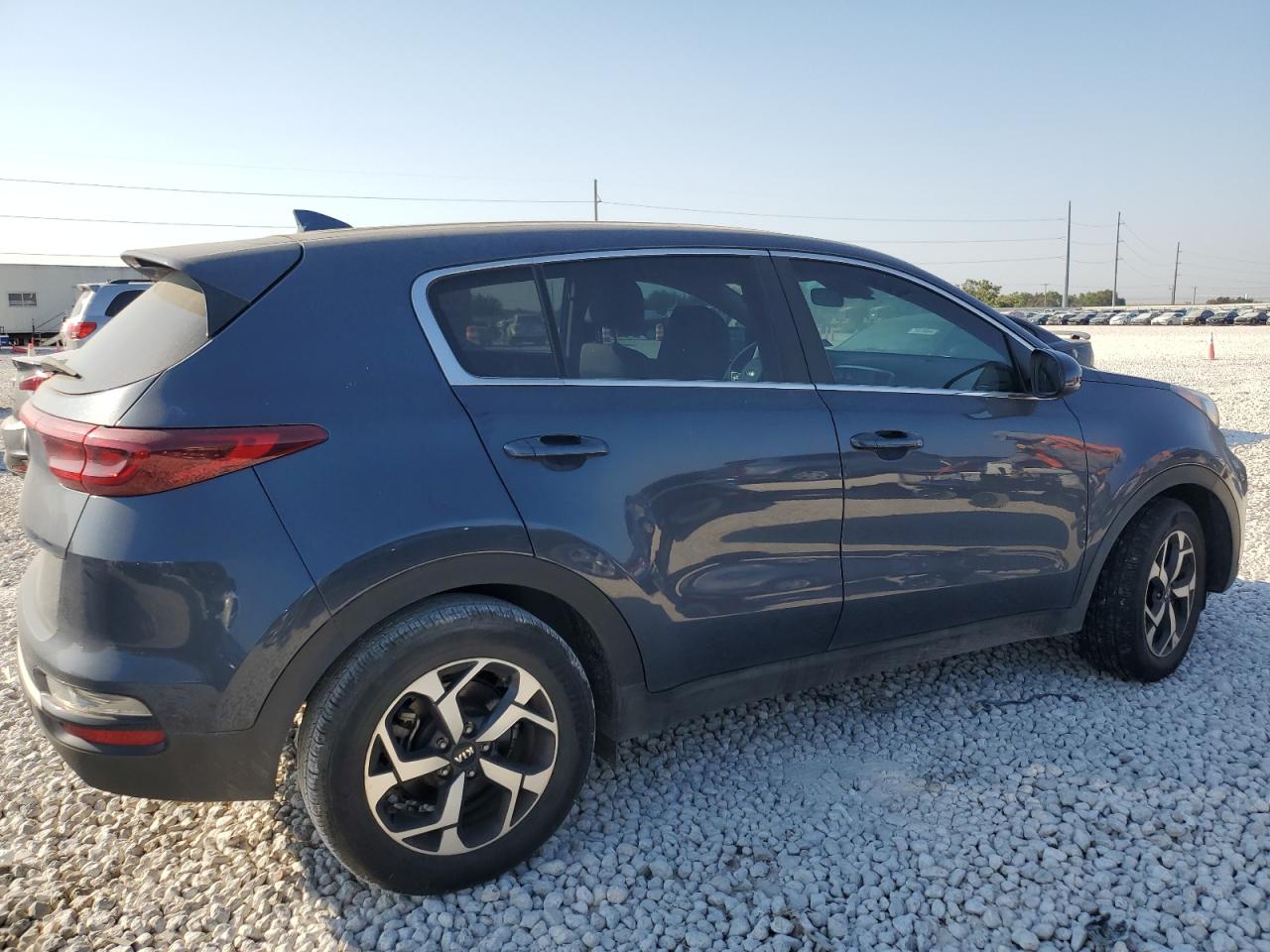 2022 Kia Sportage - Image 3